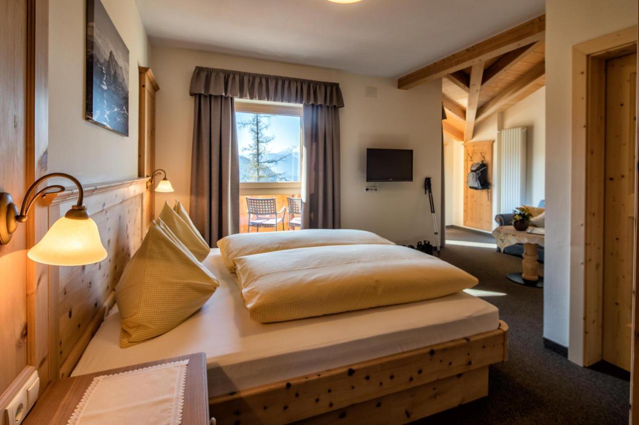 Hotel Landgasthof Laerchenwald Collepietra  Dış mekan fotoğraf