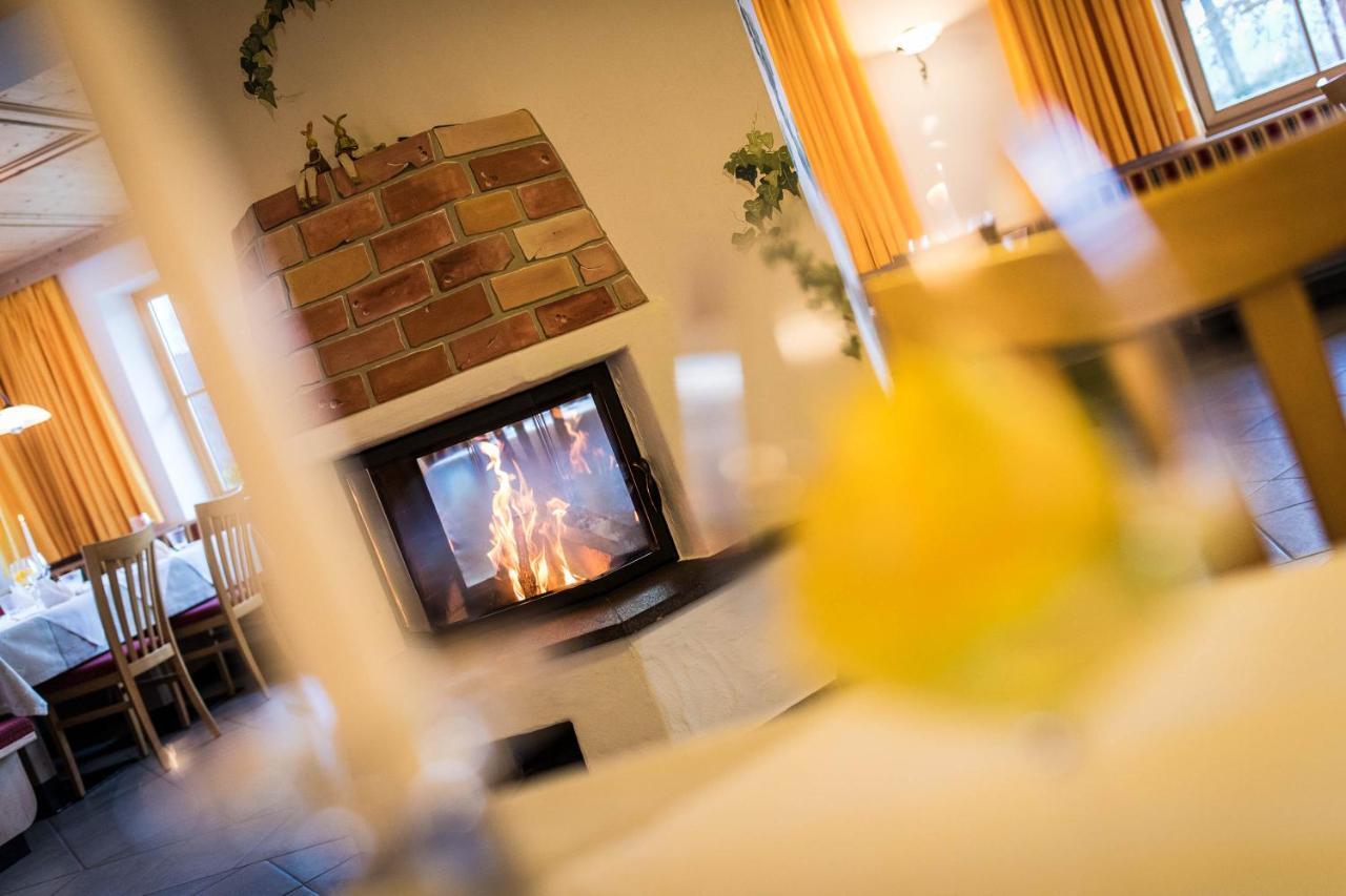 Hotel Landgasthof Laerchenwald Collepietra  Dış mekan fotoğraf